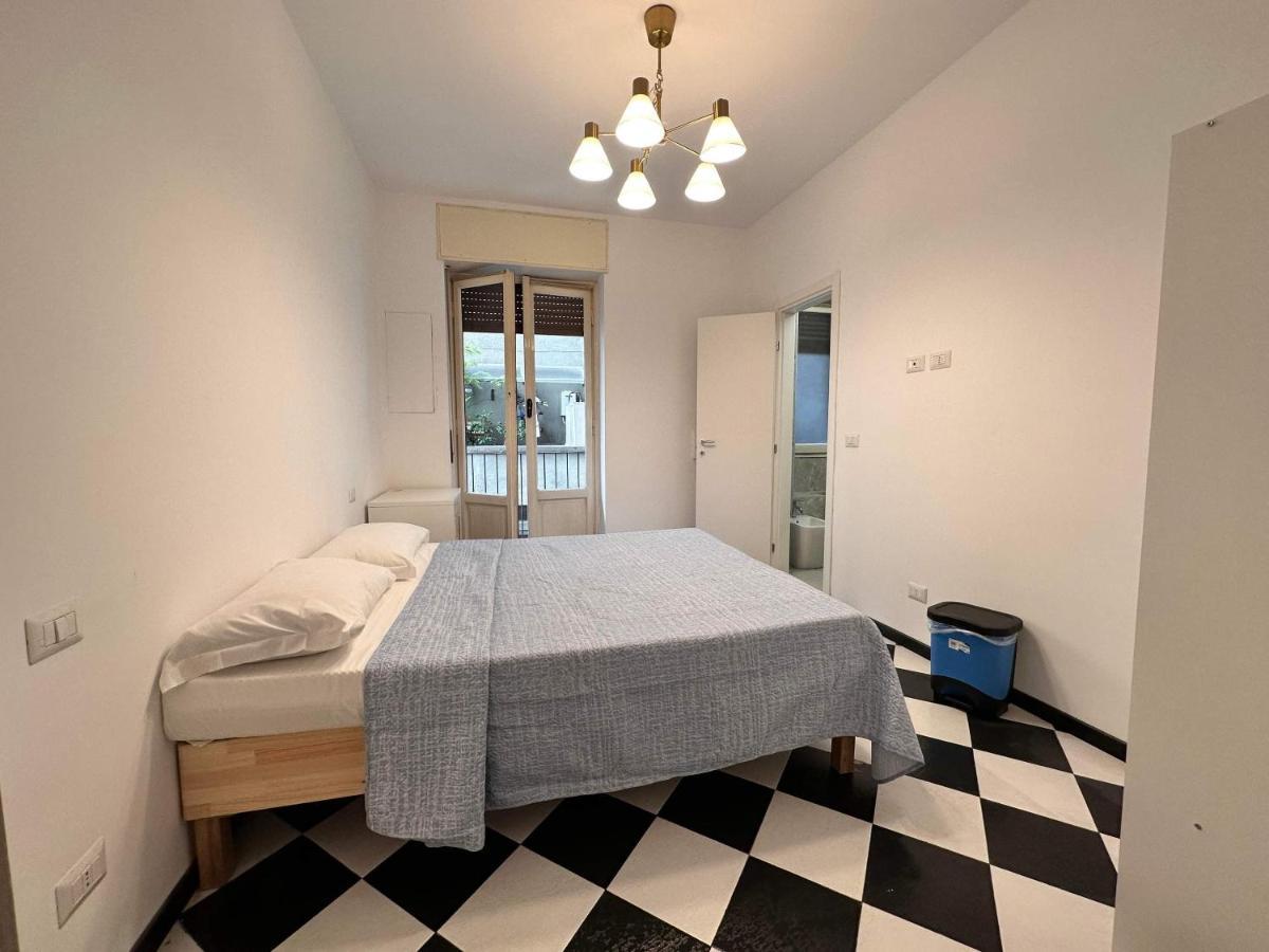 Giramondo Apartment Centrale Милано Екстериор снимка