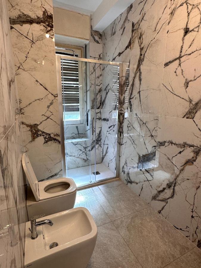 Giramondo Apartment Centrale Милано Екстериор снимка