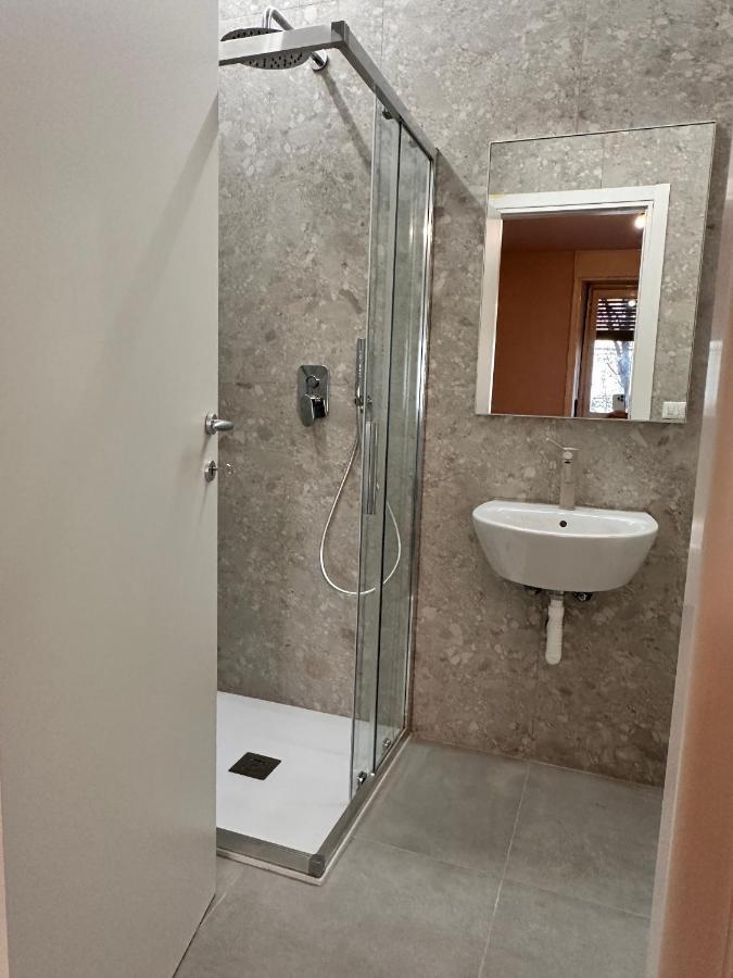 Giramondo Apartment Centrale Милано Екстериор снимка