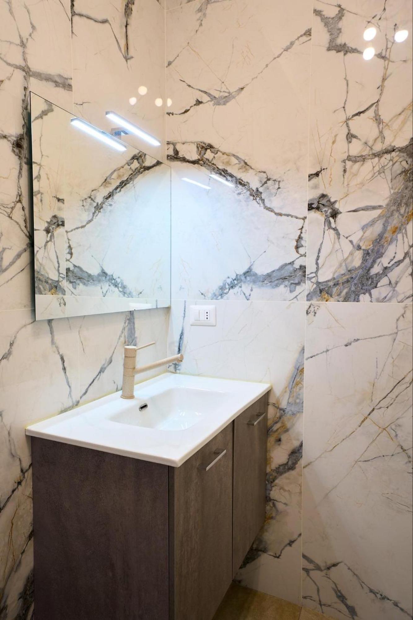Giramondo Apartment Centrale Милано Екстериор снимка